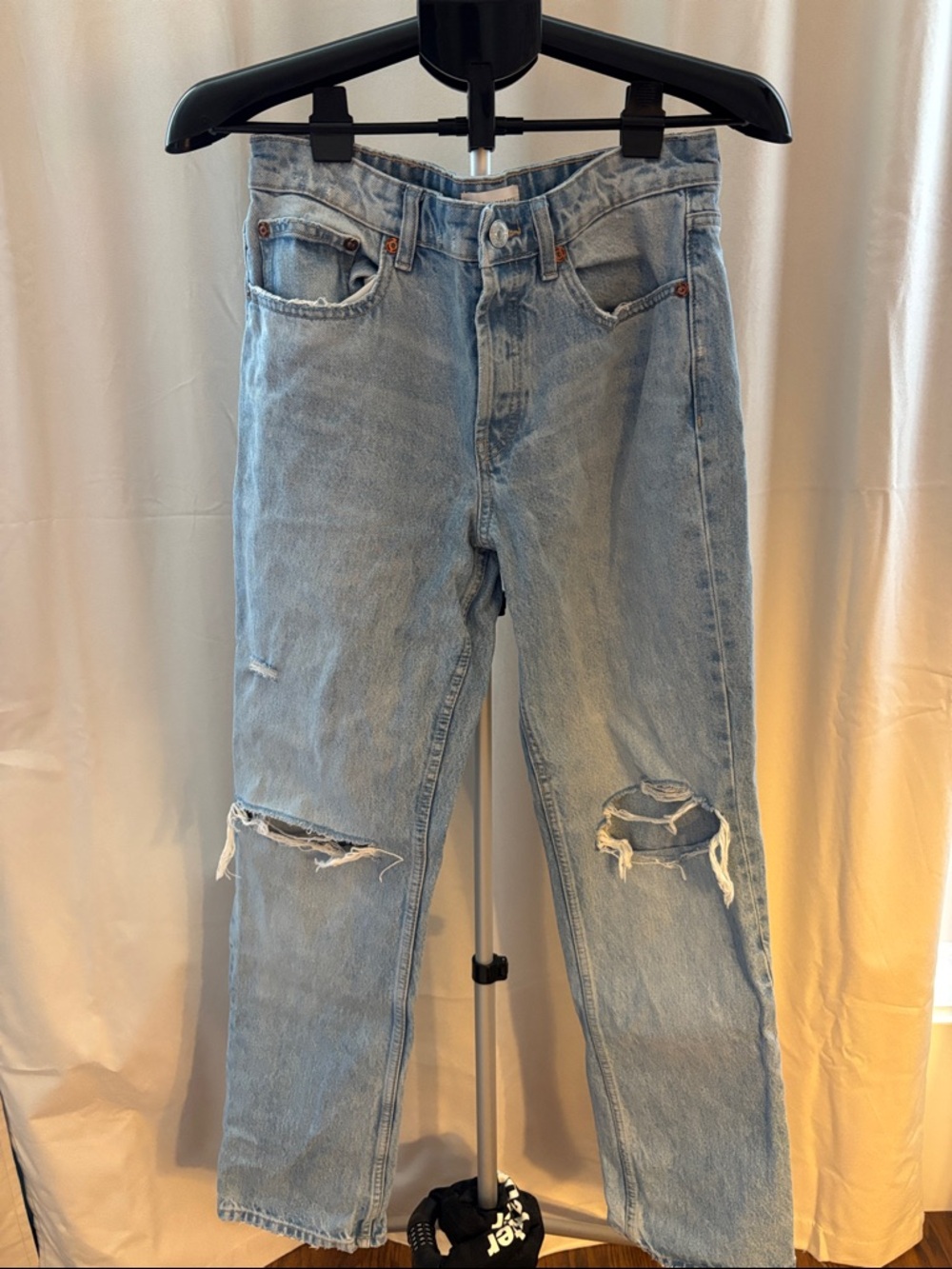 Zara Light Blue Distressed Jeans Size 8 US